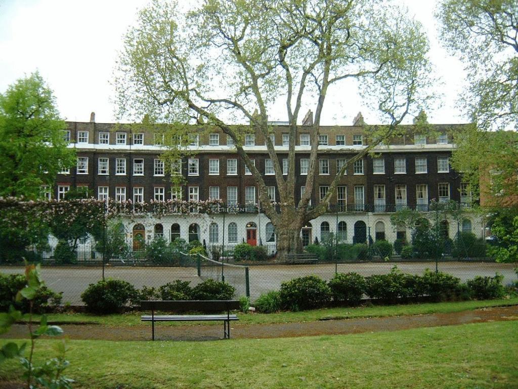 Crescent Hotel London Kültér fotó
